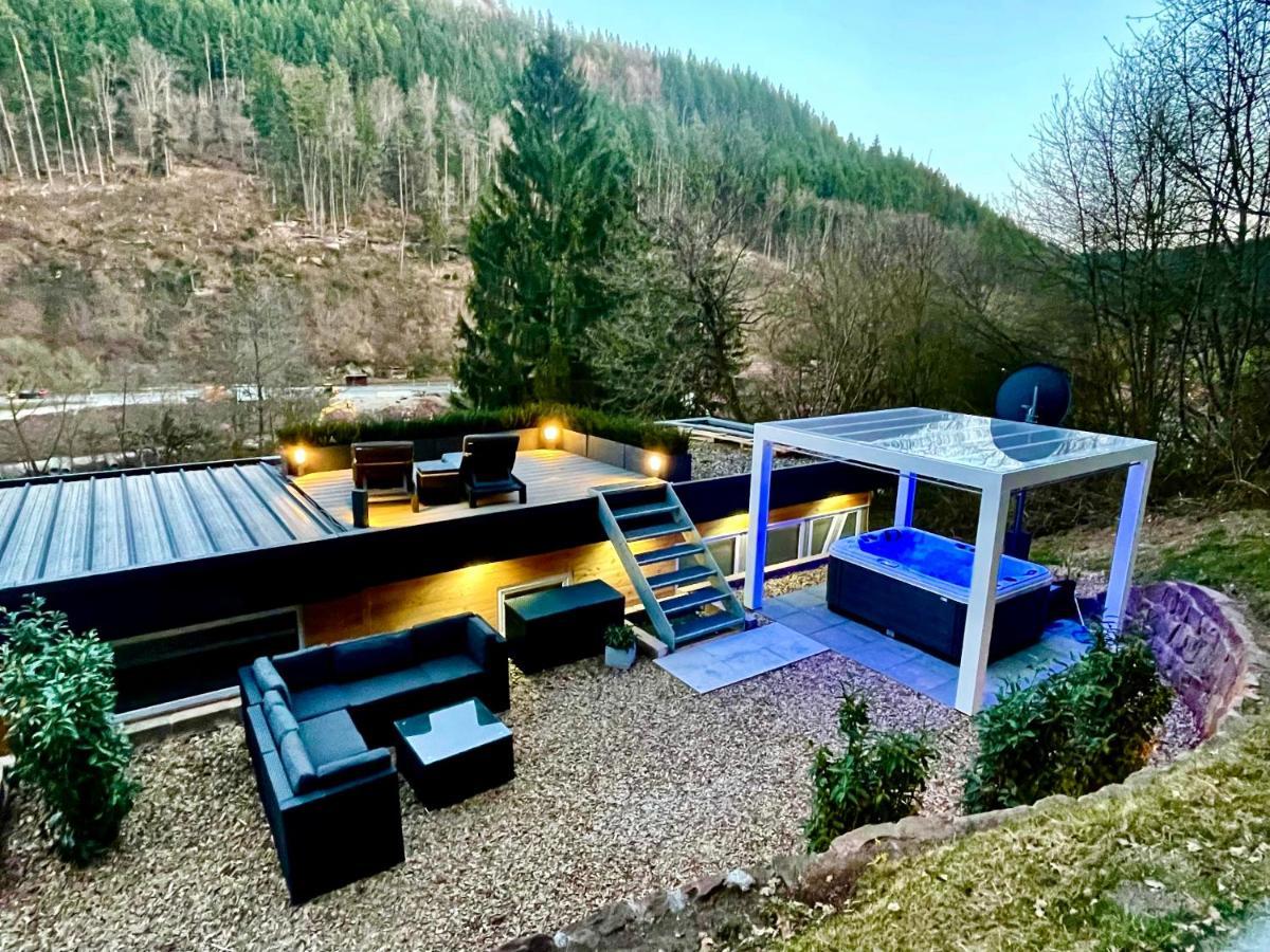 Bungalow Im Schwarzwald Auf Wunderschoenem Anwesen Neubulach Bagian luar foto